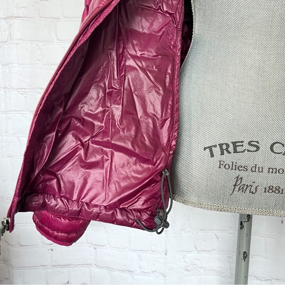 PATAGONIA Ultralight Down Hoody Quilted Puffer Jacket - Picture 10 of 14